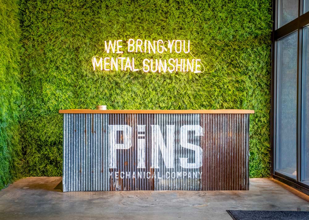 Thrift - Pins Mechanical